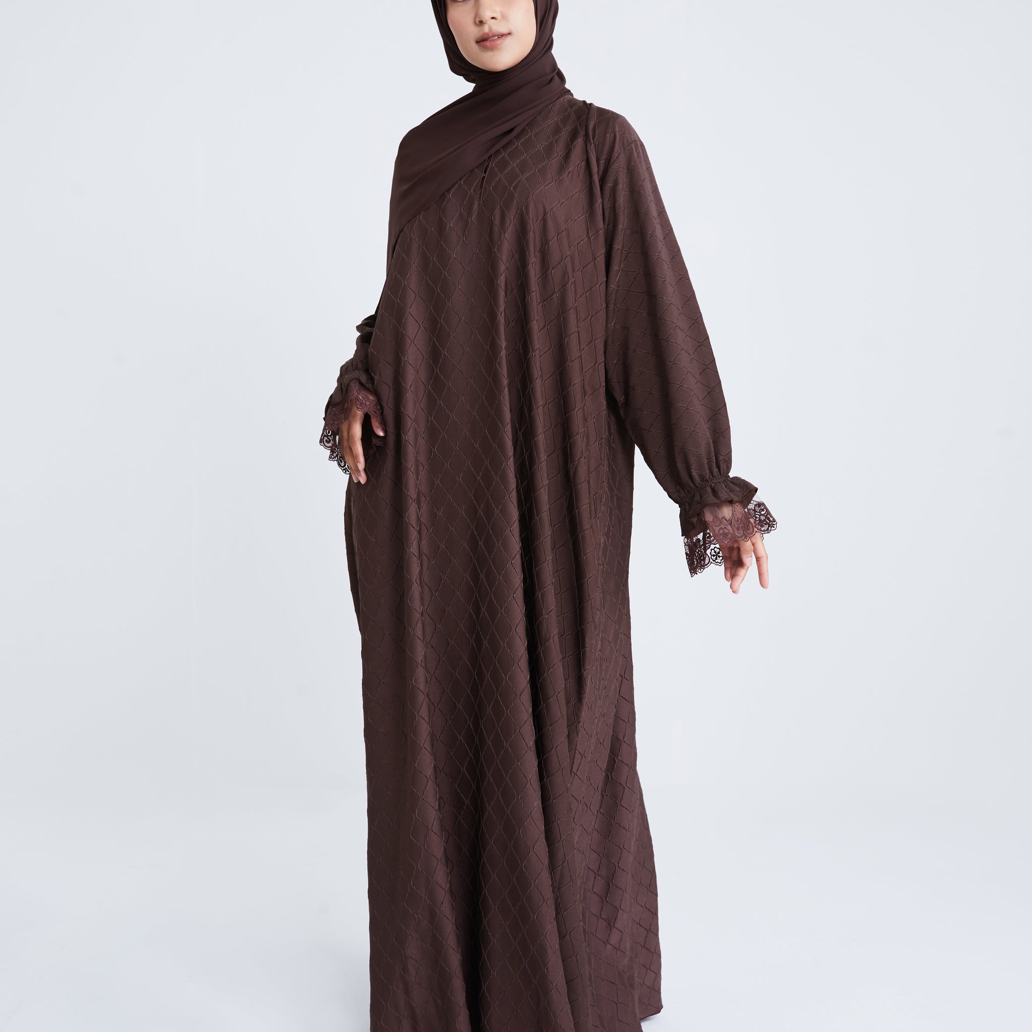 Ashley Abaya in Reddish Brown