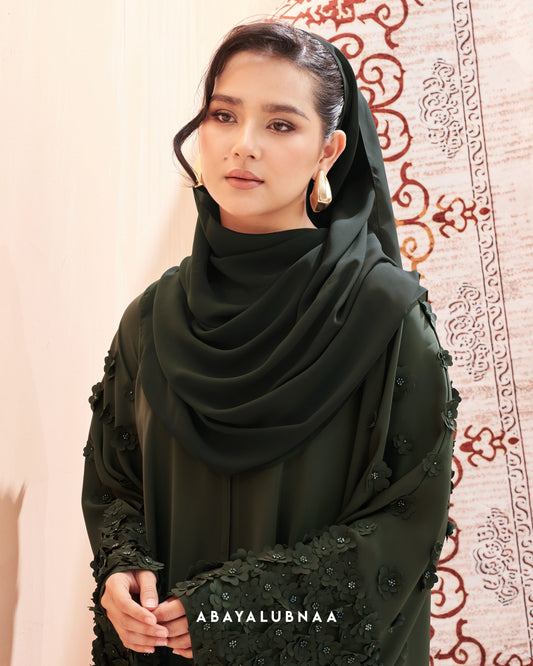 Daphne Abaya in Olive Green