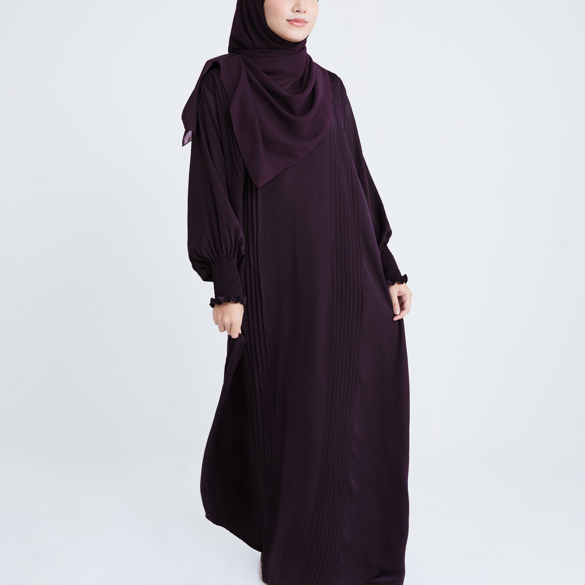 Hana Abaya in Purple