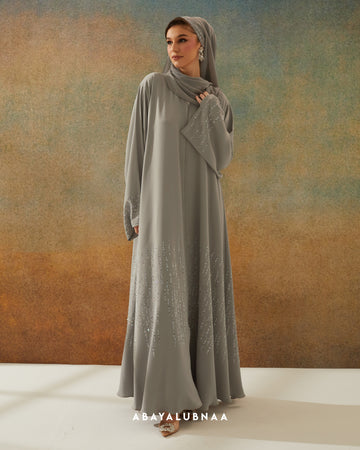 Qaisara Abaya in Grey